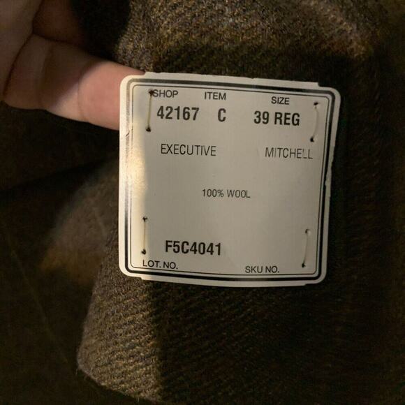 Men's Jos A Bank 3BTN 1Vent Wool Taupe SportCoat Blazer Jacket 39R NWT Exec - Picture 3 of 7